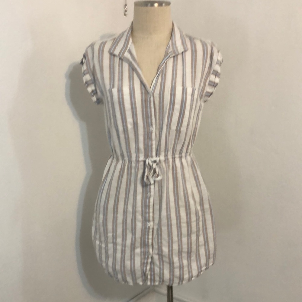 Japna button down dress size med.